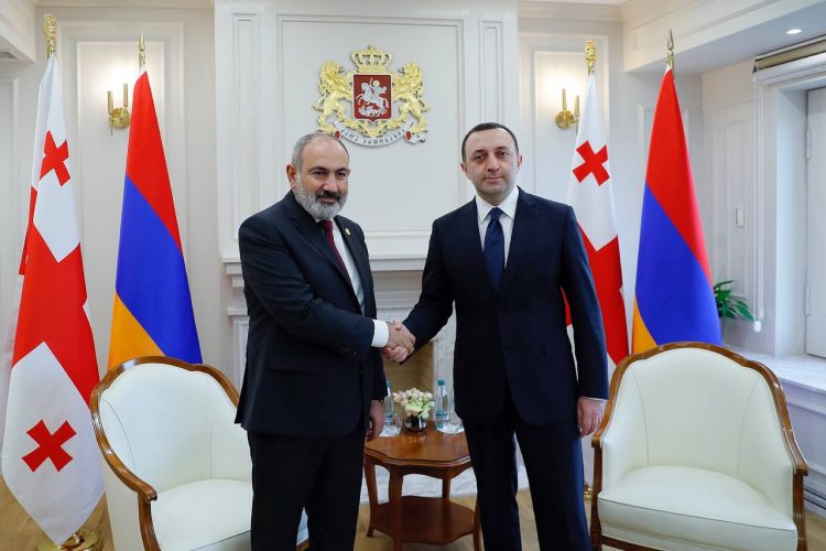 Փաշինյանը և Ղարիբաշվիլին քննարկել են հայ-վրացական համագործակցության օրակարգը