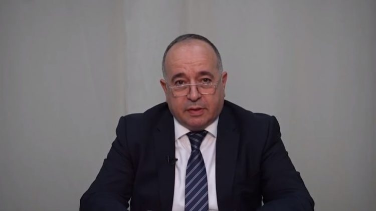 Экс-министр обороны Армении заявил о создании политического движения