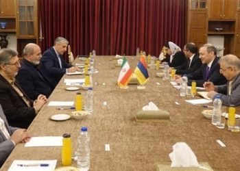 Секретарь Совбеза Ирана заявил Григоряну, что геополитические изменения приведут к нестабильности в регионе