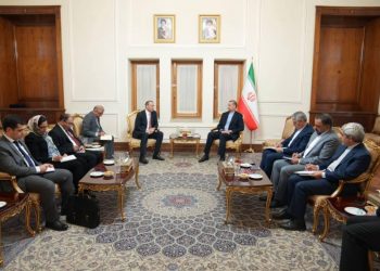 ՀՀ ԱԽ քարտուղարն ու Իրանի արտգործնախարարը քննարկել են տարածաշրջանային անվտանգությանն առնչվող հարցեր