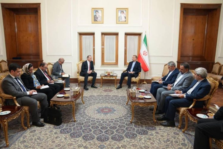 ՀՀ ԱԽ քարտուղարն ու Իրանի արտգործնախարարը քննարկել են տարածաշրջանային անվտանգությանն առնչվող հարցեր