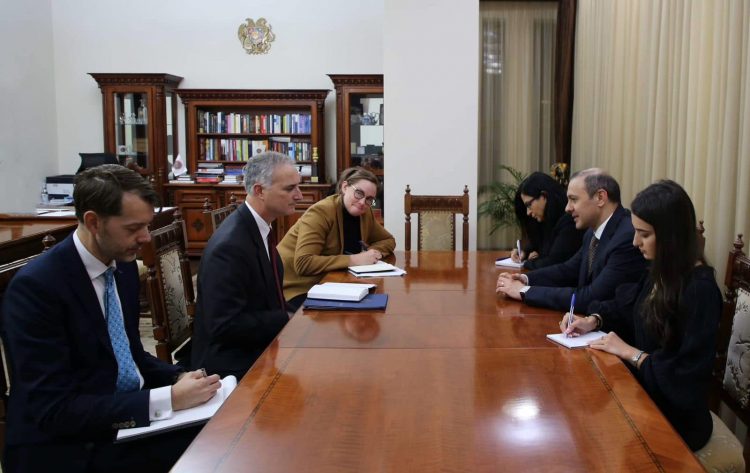 Արմեն Գրիգորյանն ու Լուիս Բոնոն քննարկել են հայ-ադրբեջանական հարաբերությունների կարգավորման գործընթացը