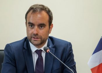 Մեր օրակարգում է Հայաստանին պաշտպանական զենք վաճառելը. Սեբաստիան Լեկորնյու