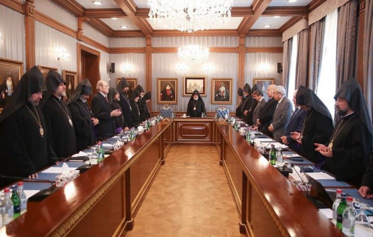 Մայր Աթոռը որոշել է պահպանել Արցախի թեմը
