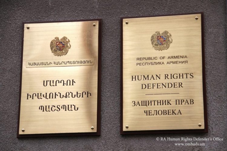 Семья незаконно арестованного в Баку армянина получила невыплаченную с 2020 года социальную помощь