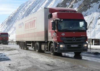 Վերին Լարսի անցակետում մի քանի կիլոմետրանոց խցանում է առաջացել