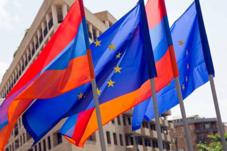 ЕС рассмотрит вопрос предоставления содействия ВС Армении