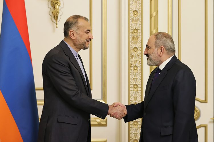 Իրանն աջակցում է «Խաղաղության խաչմերուկ» նախագծին․ Իրանի ԱԳ նախարար