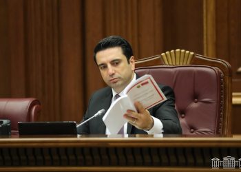 ԱԺ պատգամավորներն ու աշխատակազմը շուրջ կես մլրդ դրամի նախատոնական պարգևավճար են ստացել