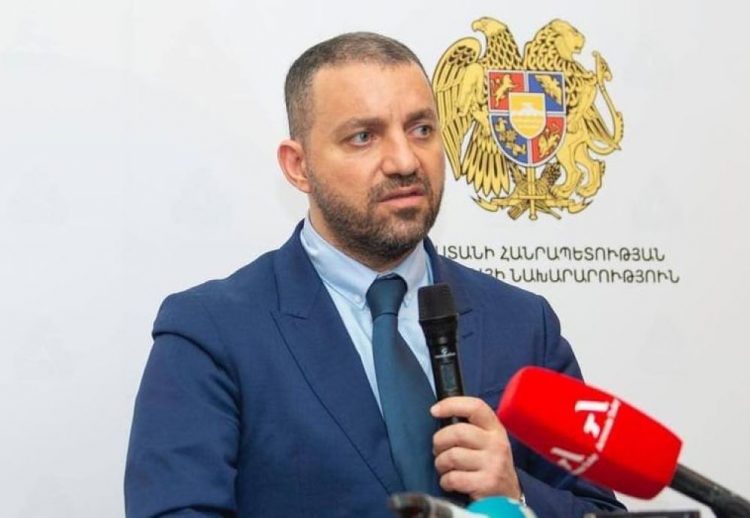 Իշխանությունը որոշել է պաշտոնանկ անել Վահան Քերոբյանին՝ նրան համարելով «ռուսական լրտես»․ ԶԼՄ