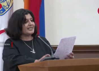 «Խմել՝ նոր ես եկել», «Խմելը քո պրոֆեսիան է». քաղաքապետարանում կրքերը թեժացել են