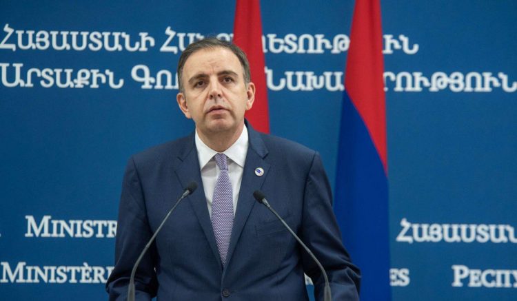 Վարչապետի առաջարկով Կարեն Նազարյանին հետ են կանչել Վատիկանում, Երուսաղեմում, Պորտուգալիայում ՀՀ դեսպանի պաշտոնից
