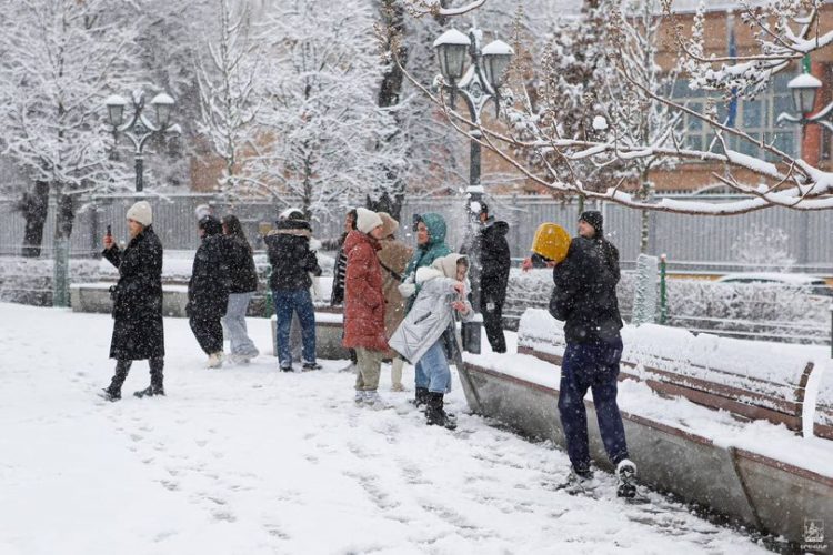 Երևանի Ա և Բ գոտիների ավտոկայանատեղիներն այսօր և վաղը կգործեն անվճար