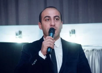 «Գոյ» թատրոնն անվստահություն է հայտնել տնօրենի ԺՊ Կարեն Սիմոնյանին