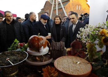 Նիկոլ Փաշինյանն ու Աննա Հակոբյանը Արուճի Սուրբ Գրիգոր եկեղեցում ներկա են գտնվել Սուրբ Ծննդյան համերգի