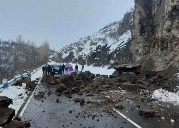 Քարագլուխ գյուղի մոտակայքում տեղի է ունեցել քարաթափում