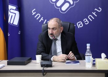 Փաշինյանը ՔՊ-ին հրահագնել է արտաքին քաղաքական վեկտորի փոփոխությունների գնալ․ ԶԼՄ
