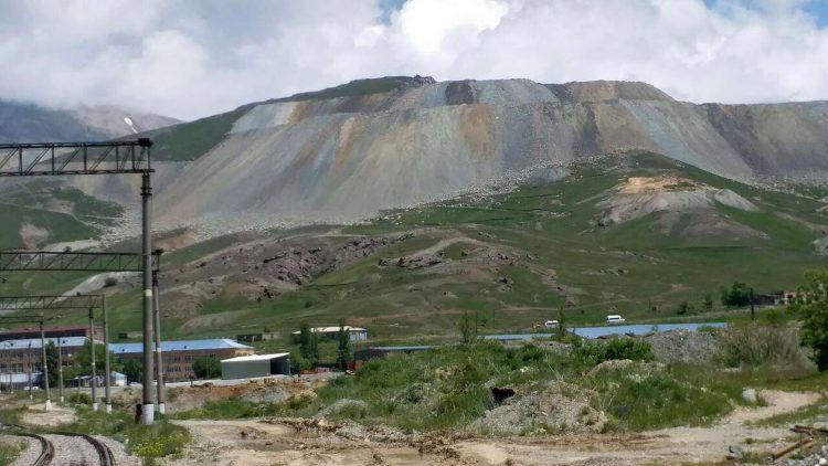 Ադրբեջանում պատրաստում են Հայաստանի հանքարդյունաբերական քարտեզը