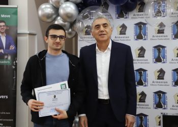 Մանուել Պետրոսյանը դարձել է արագ շախմատի Հայաստանի չեմպիոն