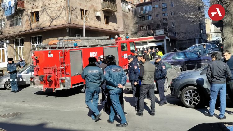 ԶԼՄ-ն հայտնել է ՔՊ գրասենյակի և Գուրգեն Արսենյանին պատկանող տարածքում պայթուցիկ տեղադրելու դեպքի վարկածները