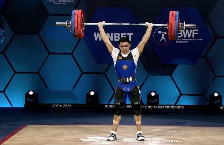 Гор Саакян стал двукратным чемпионом Европы по тяжелой атлетике
