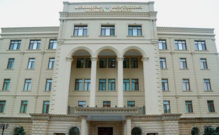 Минобороны Азербайджана сообщило о потере связи со своим военным