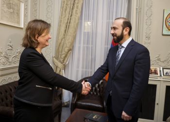 Արարատ Միրզոյանը Նատալի Լուազոյի հետ քննարկել է տարածաշրջանային հարցեր