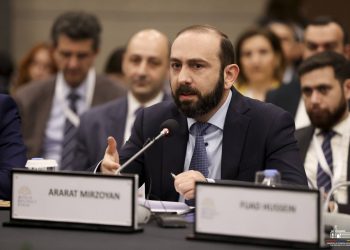 ՀՀ-ն սահմանների բացման շուրջ բանակցում է իր երկու հարևանների հետ. Միրզոյան