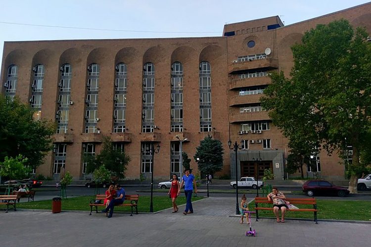 Минздрав сообщил о смерти 9-летнего ребенка в Ереване с симптомами ветрянки