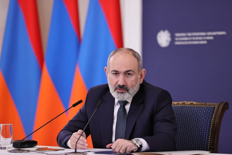 Դատարանն անվավեր է ճանաչել Մհեր Մկրտչյանին թատրոնից հեռացնելու որոշումը