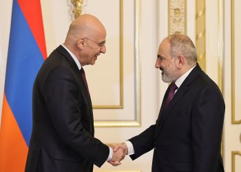 Կօգնենք Հայաստանին այնքան, որքան կարող ենք. Հունաստանի ՊՆ