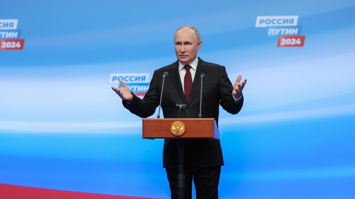 CМИ узнали об итогах экзит-полов по выборам президента России в Ереване и Гюмри