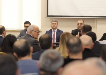 ՀՀ իշխանությունները քննարկում են արցախցիների համար սոցիալական բնակարաններ կառուցելու հնարավորությունը