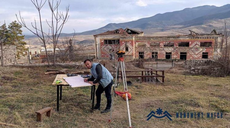 Ադրբեջանցիները փորձում են օկուպացված Արցախի Տող գյուղի մելիքական ապարանքը ներկայացնել որպես «աղվանական»