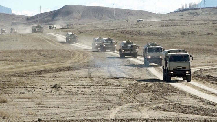 Азербайджан провел крупные военные учения в Нахичеване
