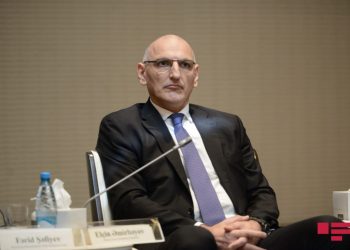 Բաքուն շարունակում է Հայաստանից Սահմանադրության փոփոխություն պահանջել