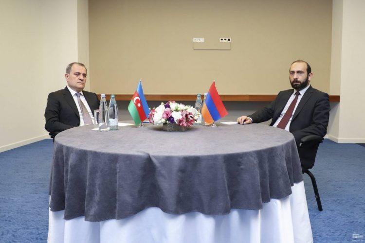 Ղազախստանը հրաժարվել է միջնորդ լինել Հայաստանի և Ադրբեջանի ԱԳ նախարարների՝ Ալմաթիում կայանալիք հանդիպմանը