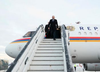 Փաշինյանն աշխատանքային այցով մեկնել է Բրյուսել. նախատեսված է ՀՀ-ԵՄ-ԱՄՆ եռակողմ հանդիպում
