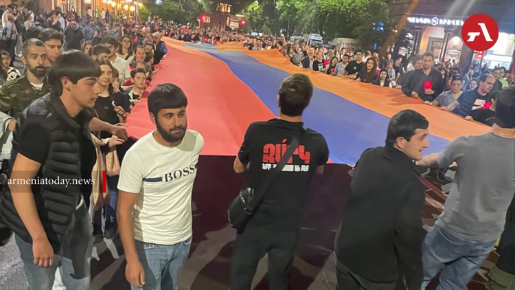 Երևանում Հայոց ցեղասպանության 109-րդ տարելիցին նվիրված ջահերով երթ են կազմակերպել