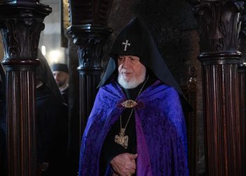 Ամենայն Հայոց Կաթողիկոսը ցավակցել է Մեղրիում վթարի հետևանքով զոհված զինծառայողների ընտանիքներին