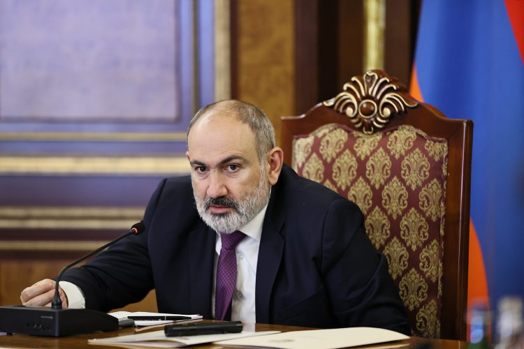 Կառավարությունում քննարկել են արցախցիների բնակարանային ապահովման ծրագրին վերաբերող հարցեր