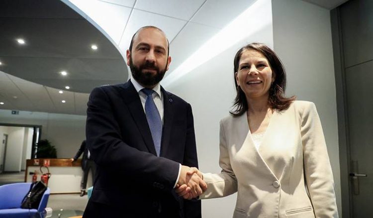 Հայաստանի և Գերմանիայի ԱԳ նախարարները քննարկել են Կովկասում անվտանգային իրավիճակը