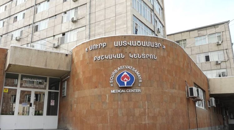 Ոստիկանությունը հայտնել է «Սուրբ Աստվածածին» եկեղեցու այգում հայտնաբերված նորածնի վիճակի մասին