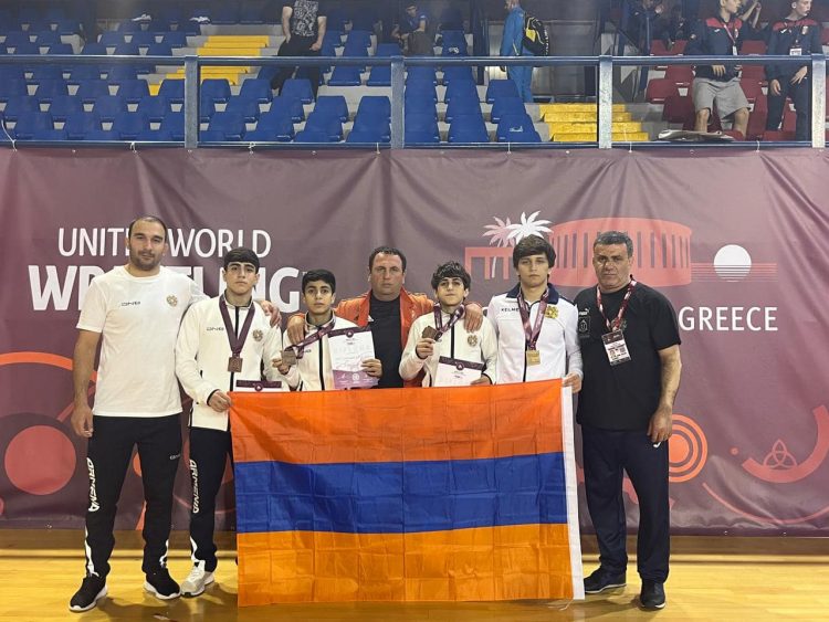 Армянские борцы взяли золото и три бронзы на чемпионате Европы в Греции
