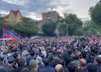 «Տավուշը հանուն հայրենիքի» շարժումը դեպի վարչապետի նստավայր երթից հետո Հանրապետության հրապարակում ամփոփել է օրը