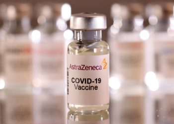 AstraZeneca-ն սկսել է հետ կանչել իր COVID-19 պատվաստանյութի վաճառքի լիցենզիաները