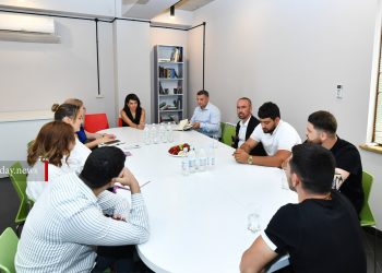 Աննա Հակոբյանը 44-օրյա պատերազմի մասնակիցներին պատմել է մասնագիտական զարգացման ծրագրի մասին