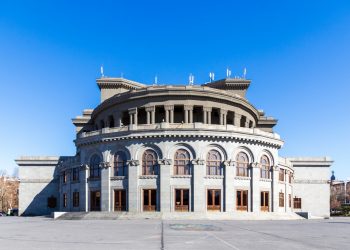 Երևանում նշանավոր օպերային երգիչները կլինեն մեկ բեմում