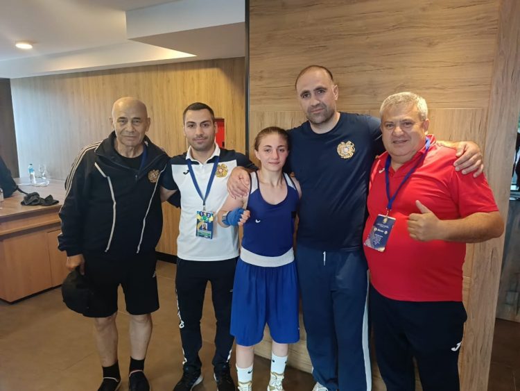 Բռնցքամարտի պատանիների ԵԱ․ Սյուզաննա Իշխանյանը հաղթել է խորվաթ մրցակցին