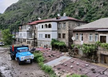 Վստահ եմ՝ իմ և Մախաչովի մենամարտը տեղի կունենա․ Արման Ծառուկյան